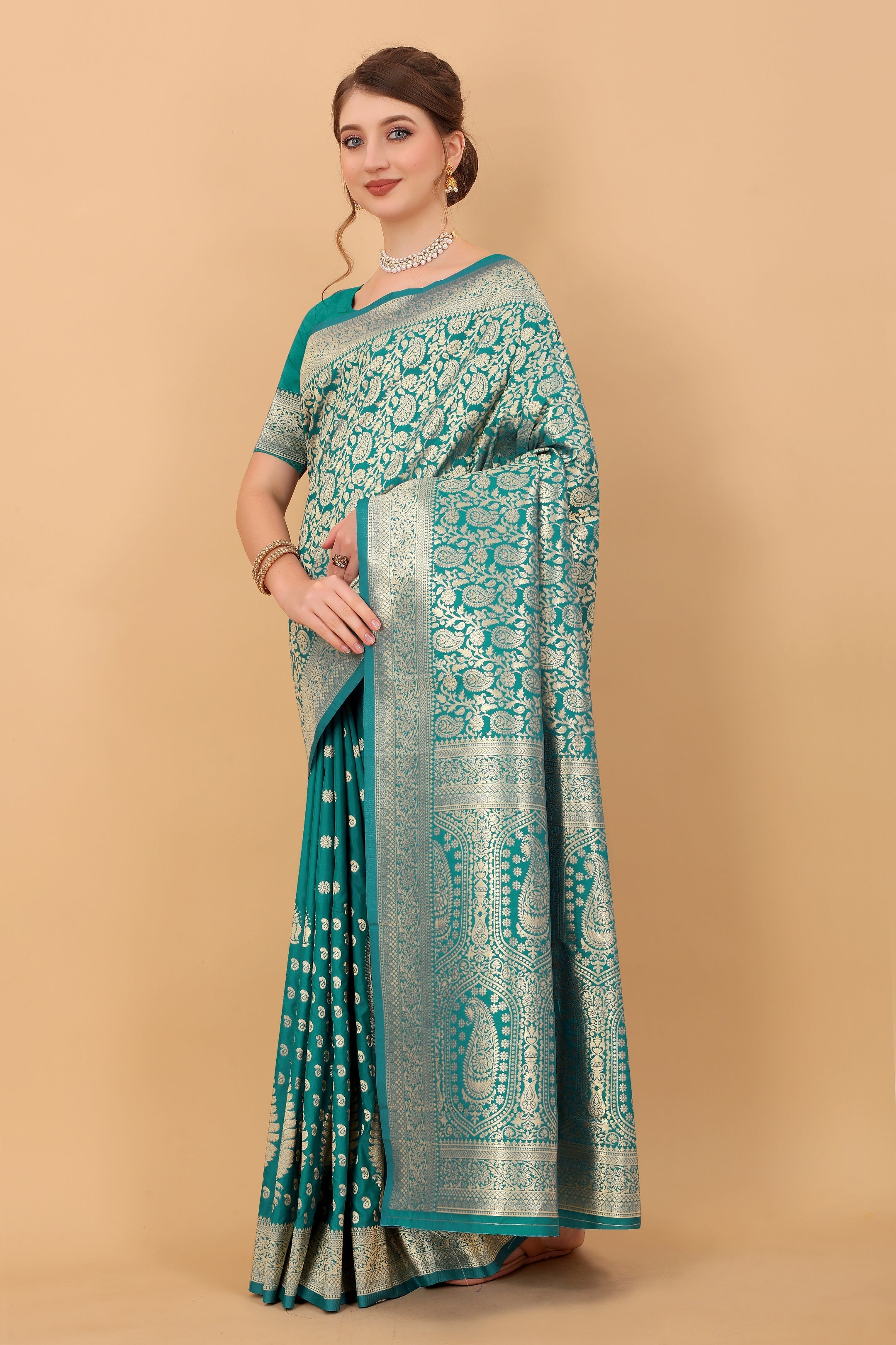 Vedant Vastram Soft Litchi Silk Kanjeevaram Saree - Rama