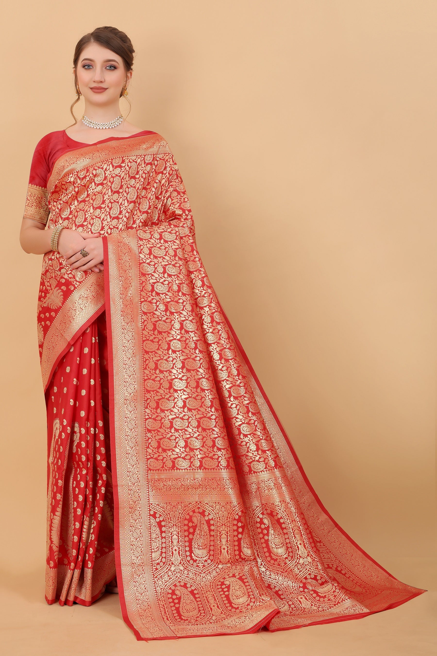 Vedant Vastram Soft Litchi Silk Kanjeevaram Saree - Red