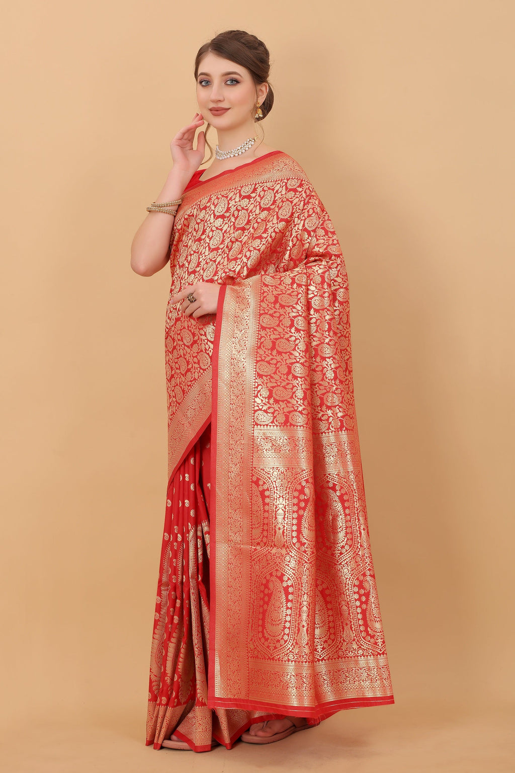 Vedant Vastram Soft Litchi Silk Kanjeevaram Saree - Red