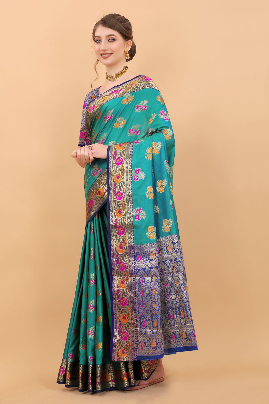 Vedant Vastram Soft Litchi Silk Kanjeevaram Saree - Rama