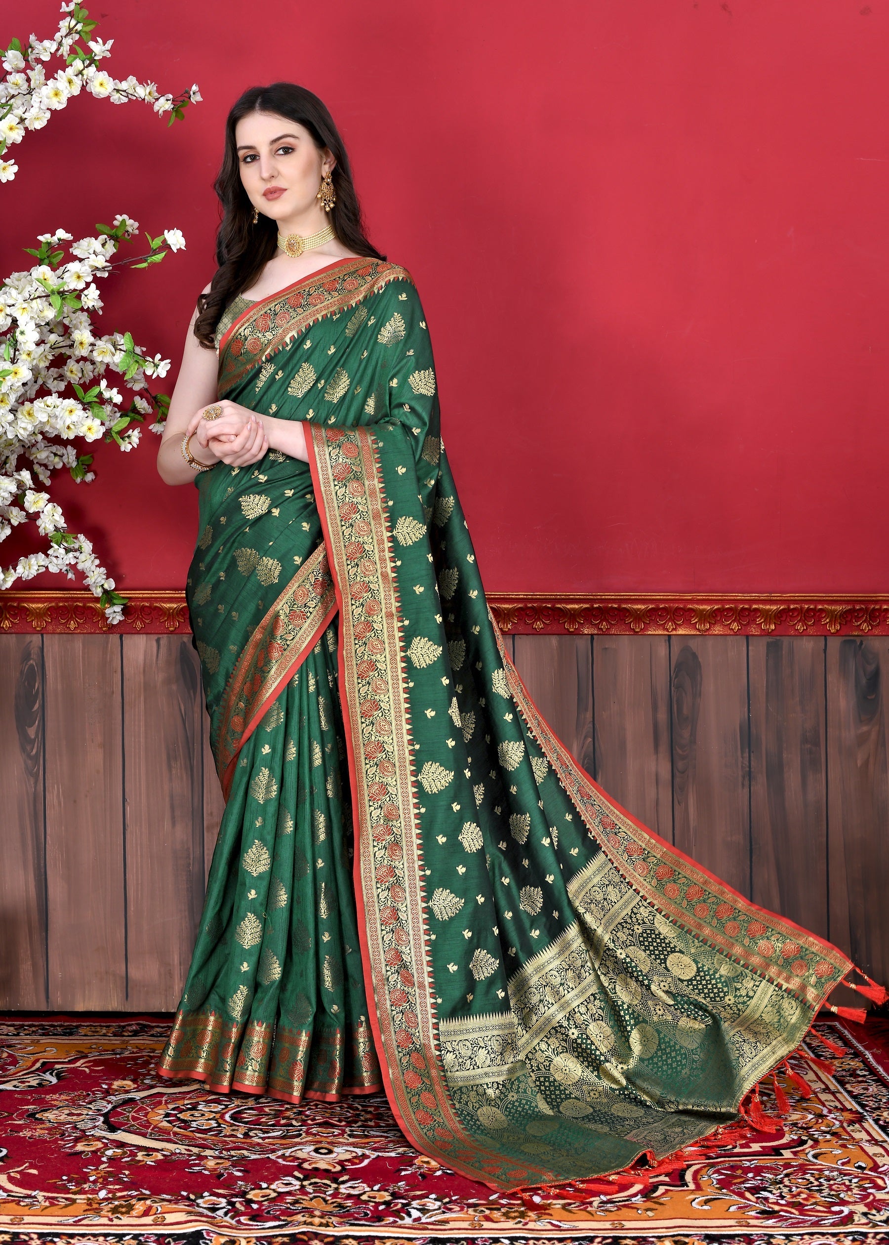 Vedant Vastram Soft Litchi Silk Kanjeevaram Saree - Bottle Green