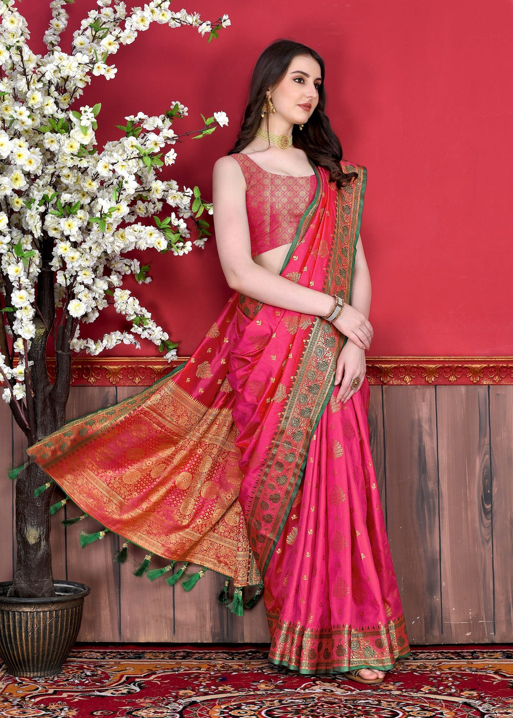 Vedant Vastram Soft Litchi Silk Kanjeevaram Saree - Pink