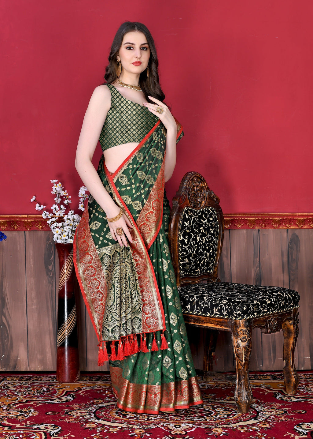 Vedant Vastram Soft Litchi Silk Kanjeevaram Saree - Bottle Green