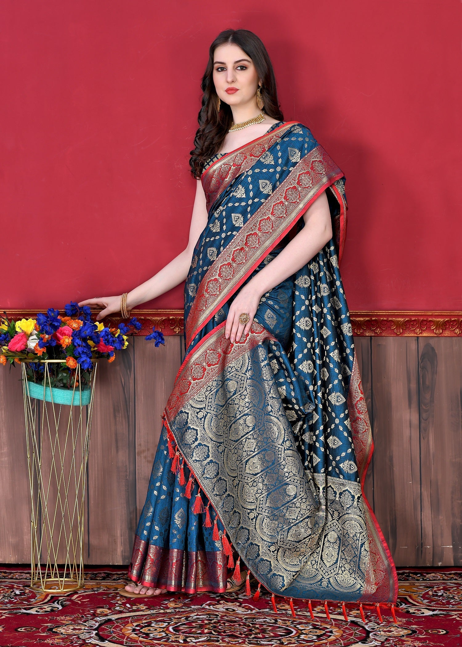 Vedant Vastram Soft Litchi Silk Kanjeevaram Saree - Navy