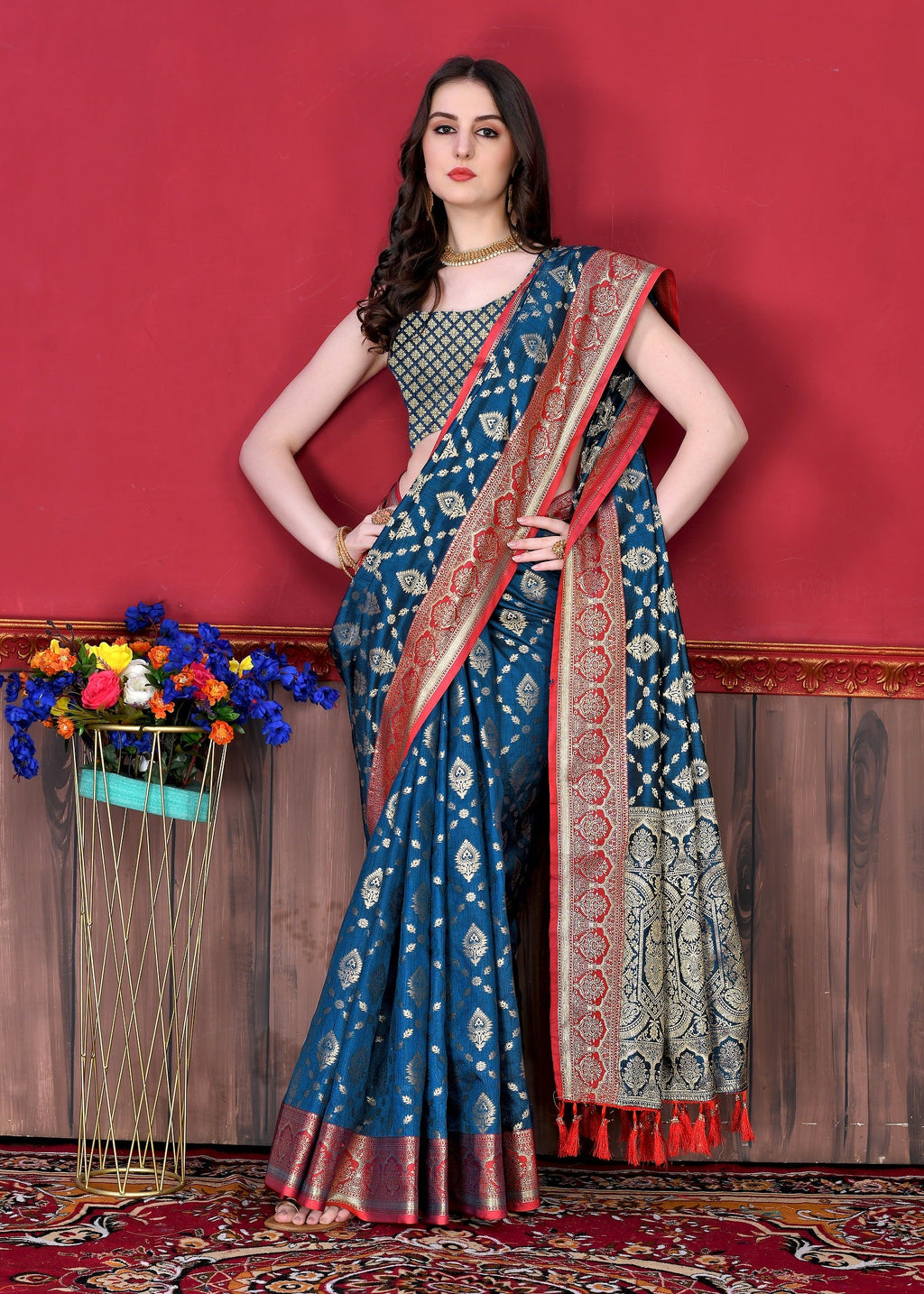 Vedant Vastram Soft Litchi Silk Kanjeevaram Saree - Navy