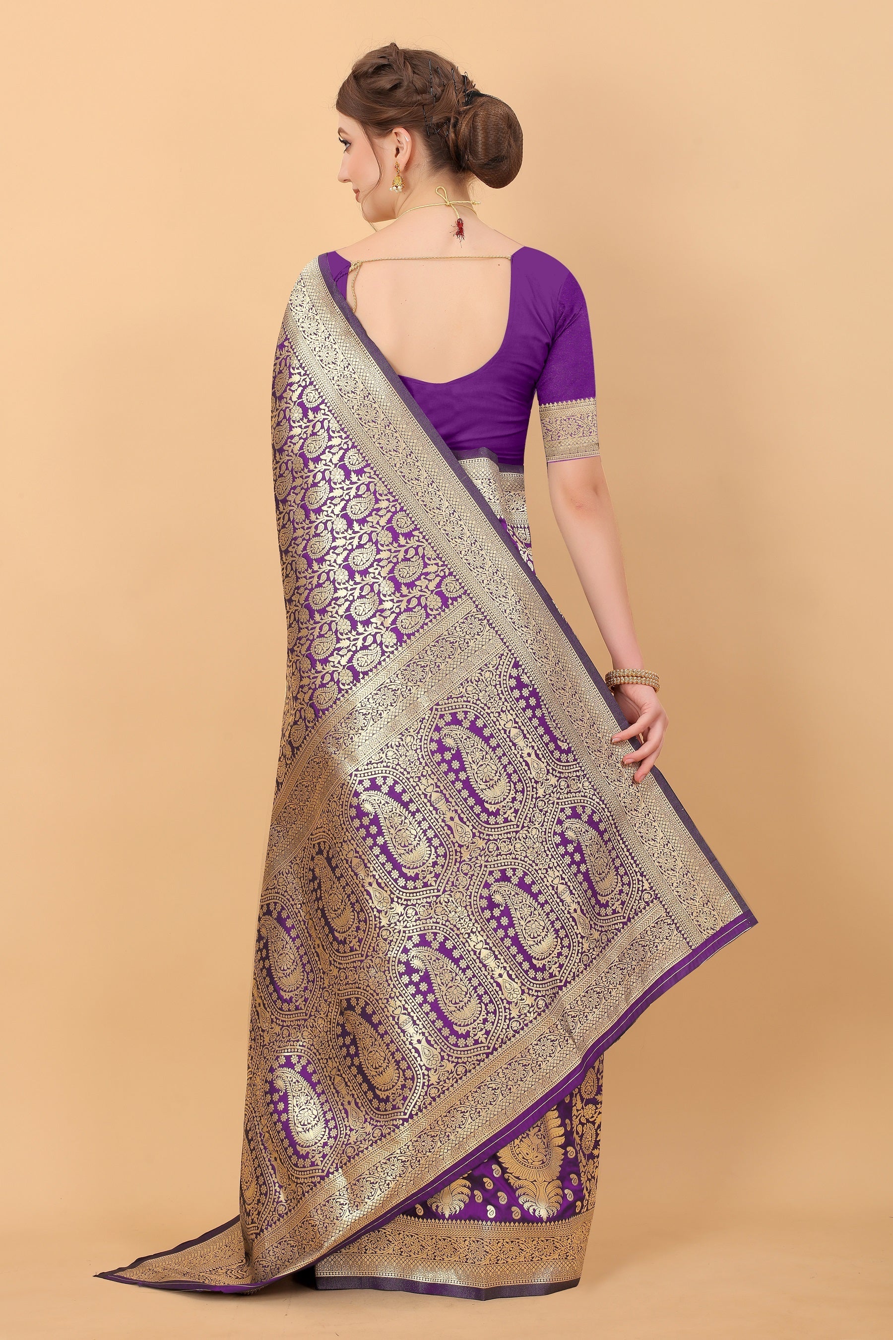 Vedant Vastram Soft Litchi Silk Kanjeevaram Saree - Violet