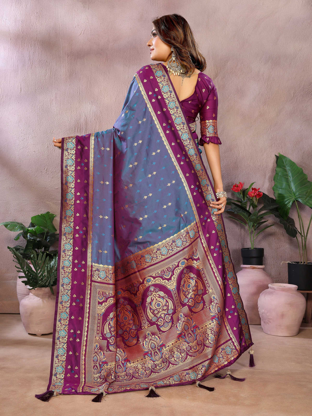 Aastha Fashion Grey Kalamkari Silk Zari Woven Saree - Distacart