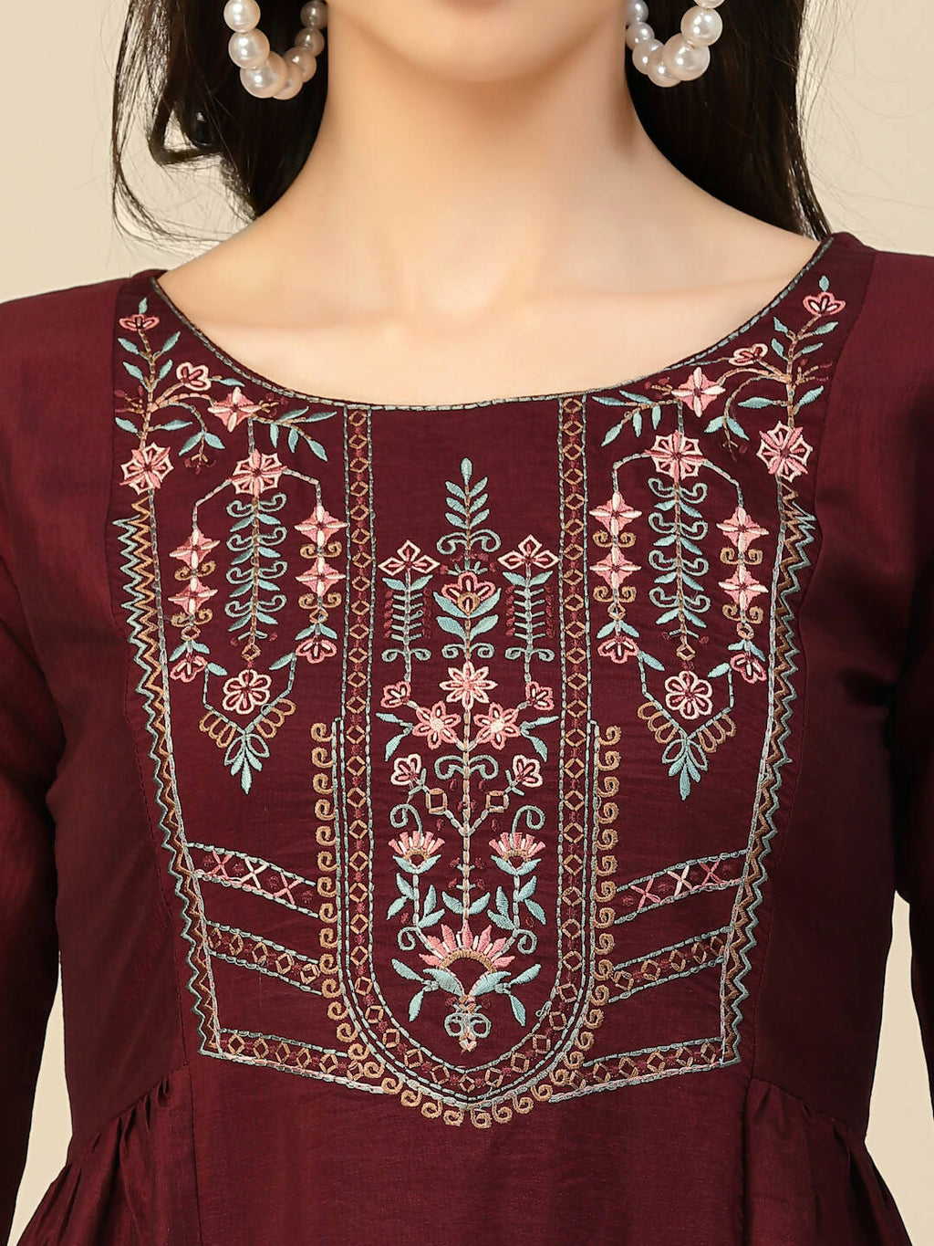 Wine Chinon Floral Embroidered Top - Zeny