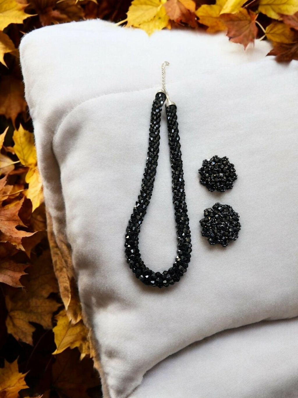 Inhanns Noor-E-Jalwa – Handmade Crystal Bead Necklace / Necklace With Earrings -Adjustable - Black