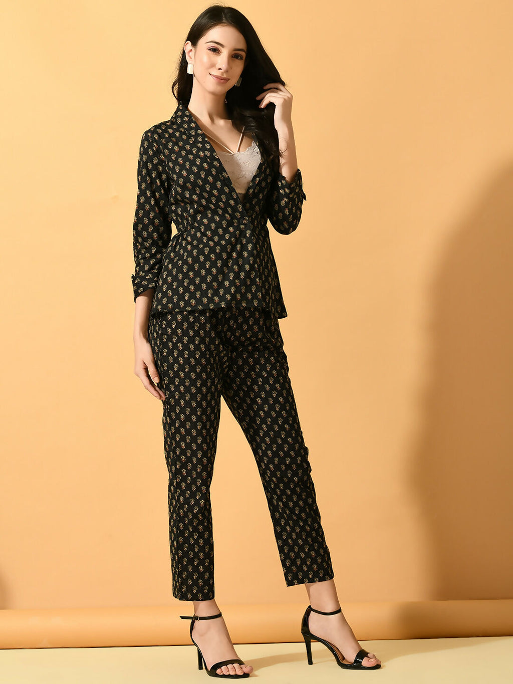 Myshka Women's Black Printed Coat With Trousers