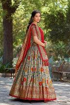 Vastranavya Kalamkari Print With Foil Print Lehenga with Unstitched Printed Blouse - Grey