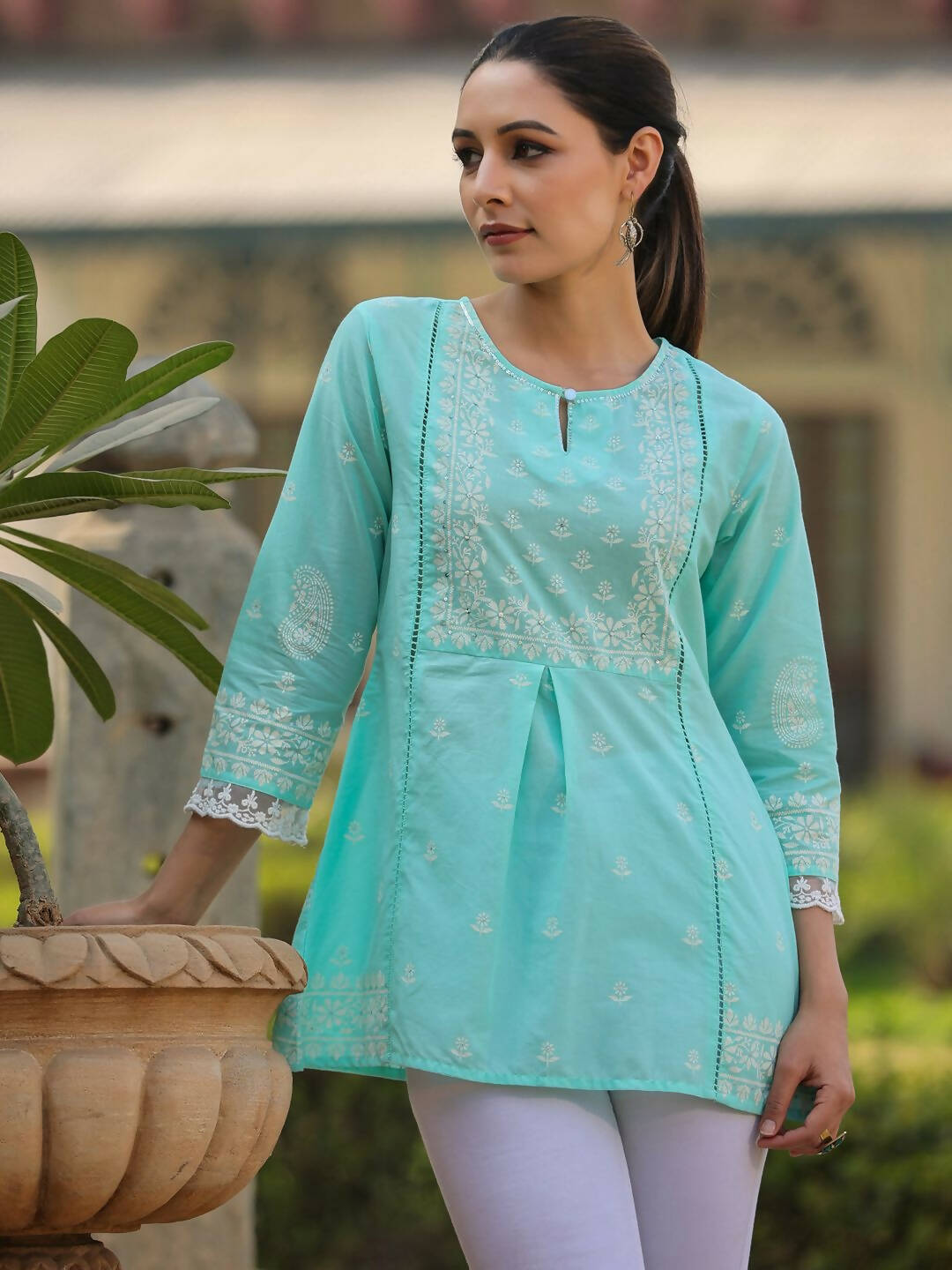 Juniper Women's Aqua Cambric Floral Printed Tunic - Distacart