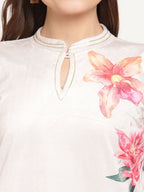 Ahalyaa Women Beige Velvet Digital Print Kurta