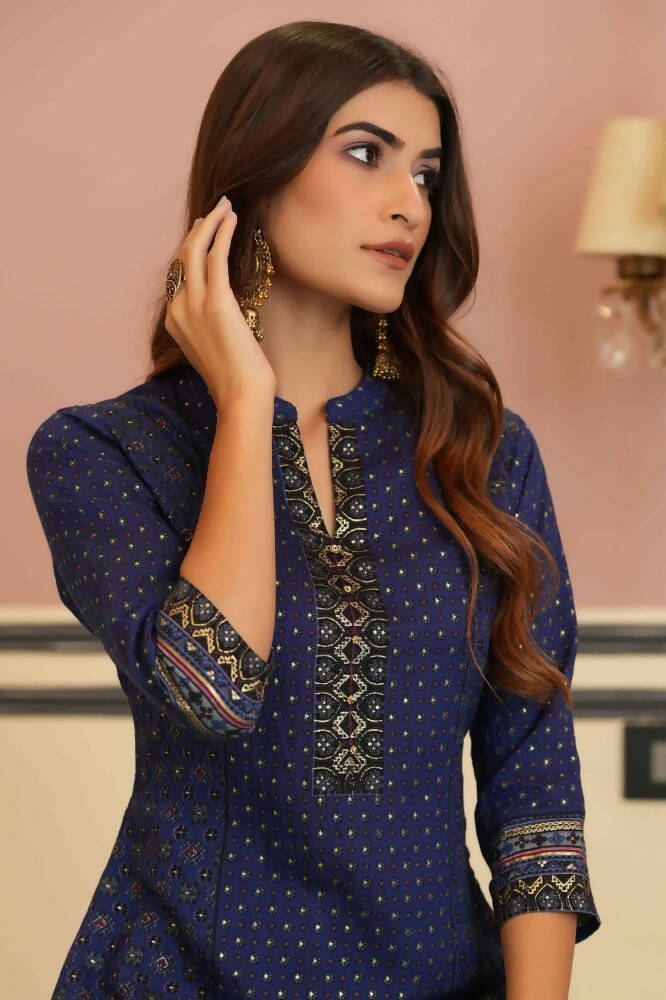 Juniper Indigo Rayon Festive Gold Foil Printed Straight Kurta For Women - Distacart