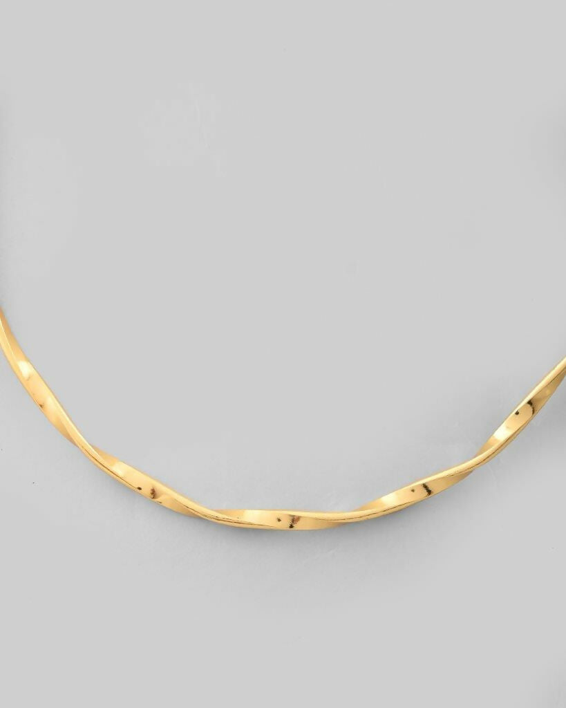 VOJ Gold-Polished Twisted Hasli Necklace