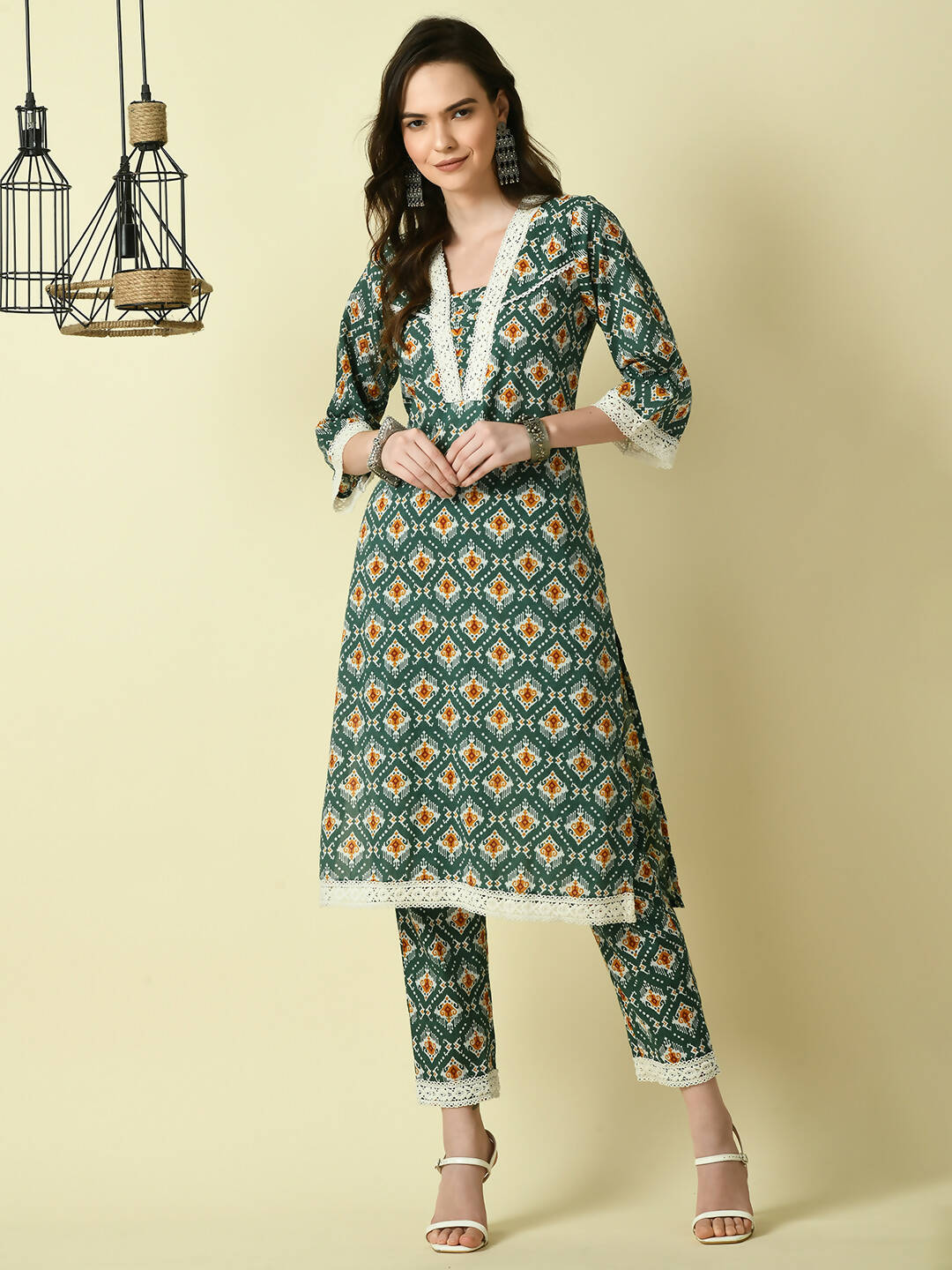 Myshka Women's Green Straight Printed Kurta