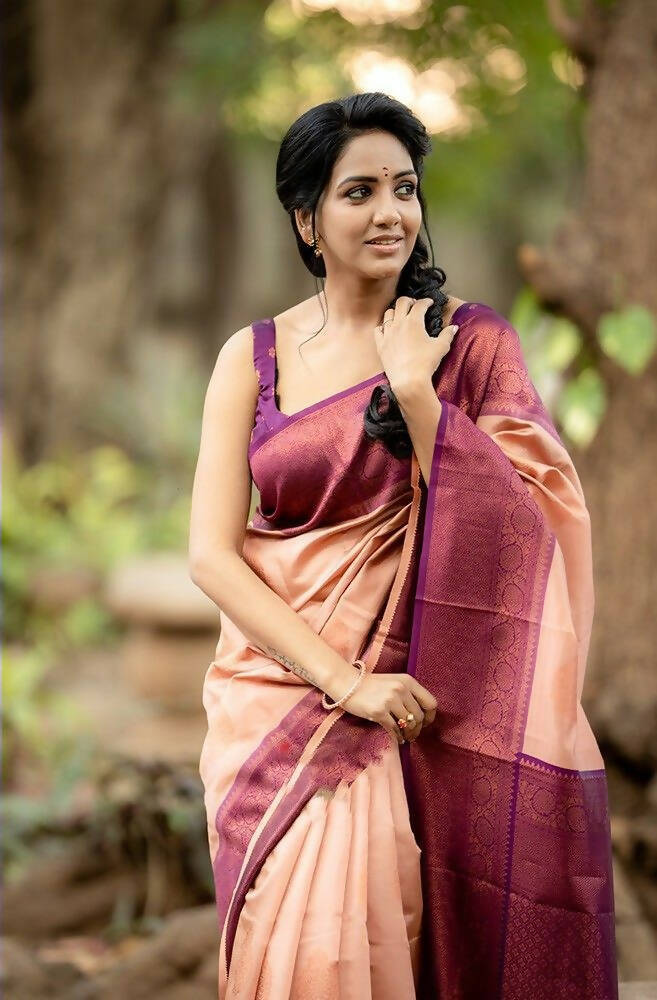 DEIANA'S Beautiful Designer Golden zari Soft Lichi Silk Saree - Peach