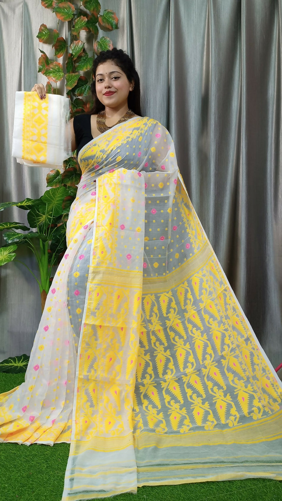 ECDBUTAJAMDANIOffWhite(1)