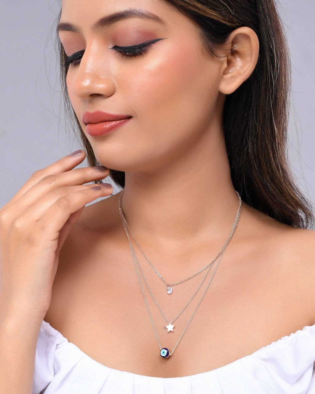 VOJ Women Stainless Steel 3 Layered Sliver Tonned Chain Set