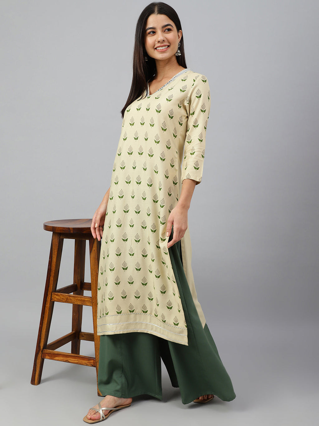 Janasya Women's Beige Rayon Botanical Print Festive Straight Kurta