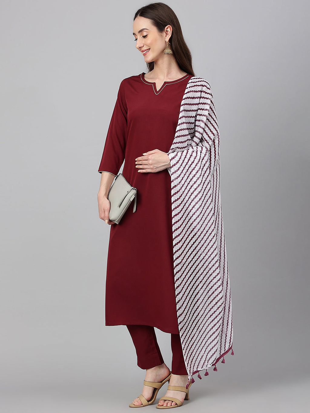 Janasya Women's Maroon Crepe Solid Straight Festival Kurta Set