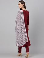 Janasya Women's Maroon Crepe Solid Straight Festival Kurta Set