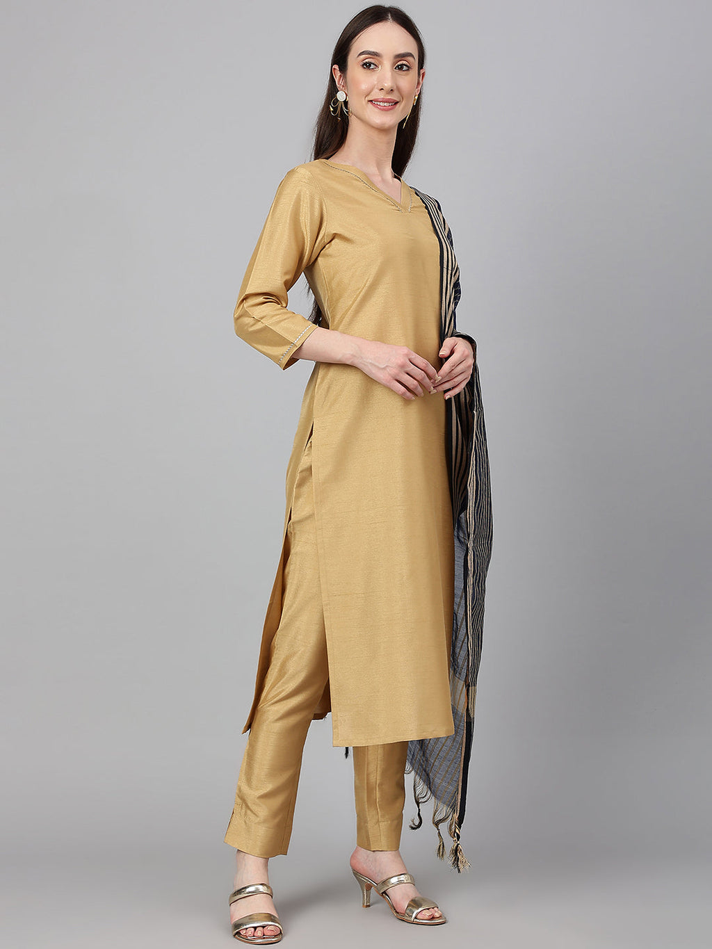 Janasya Women's Gold Crepe Silk Solid Straight Festival Kurta Set