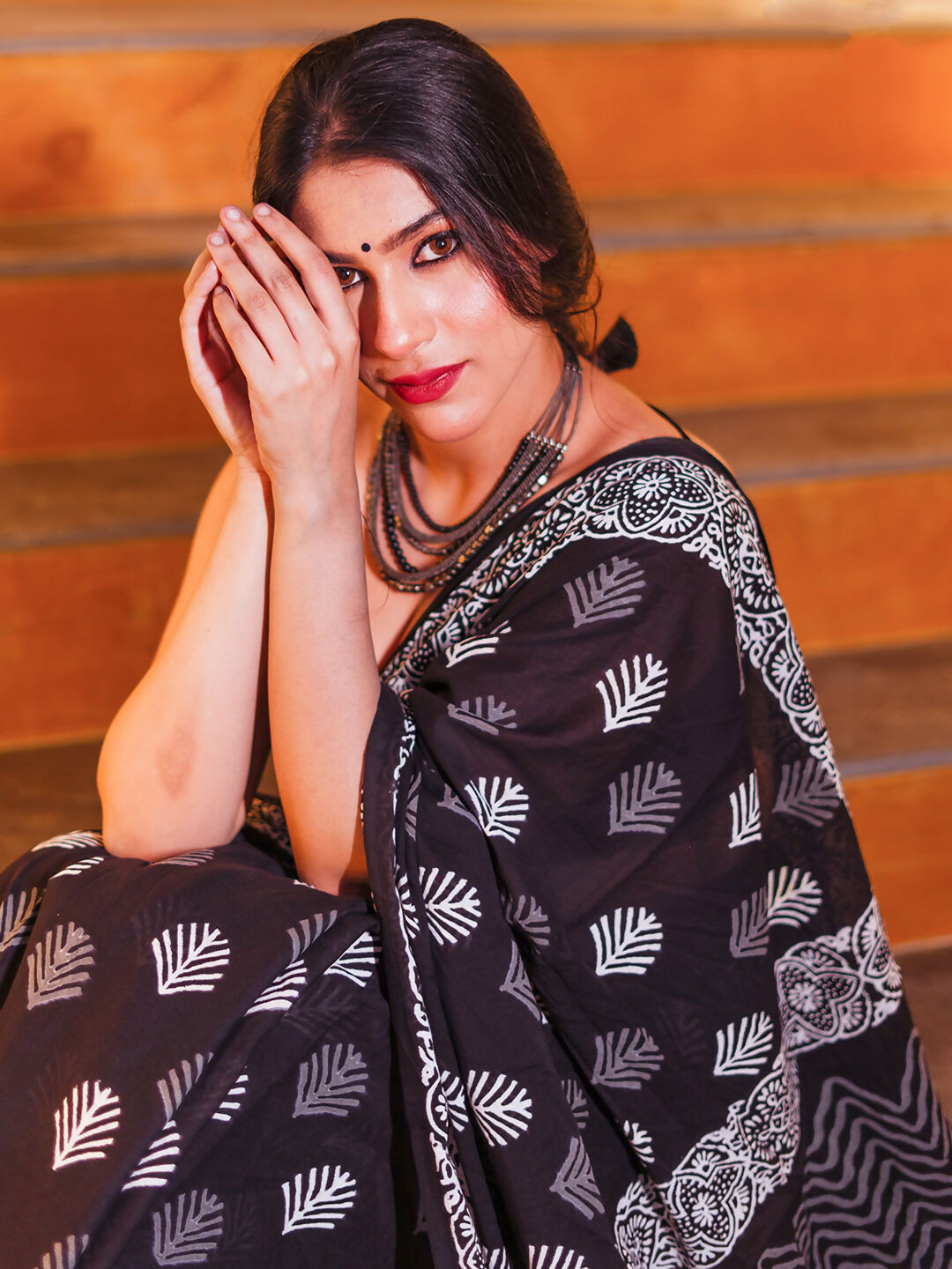 Zibaa Hand-Blocked Pure Mul Cotton Black Saree - Distacart