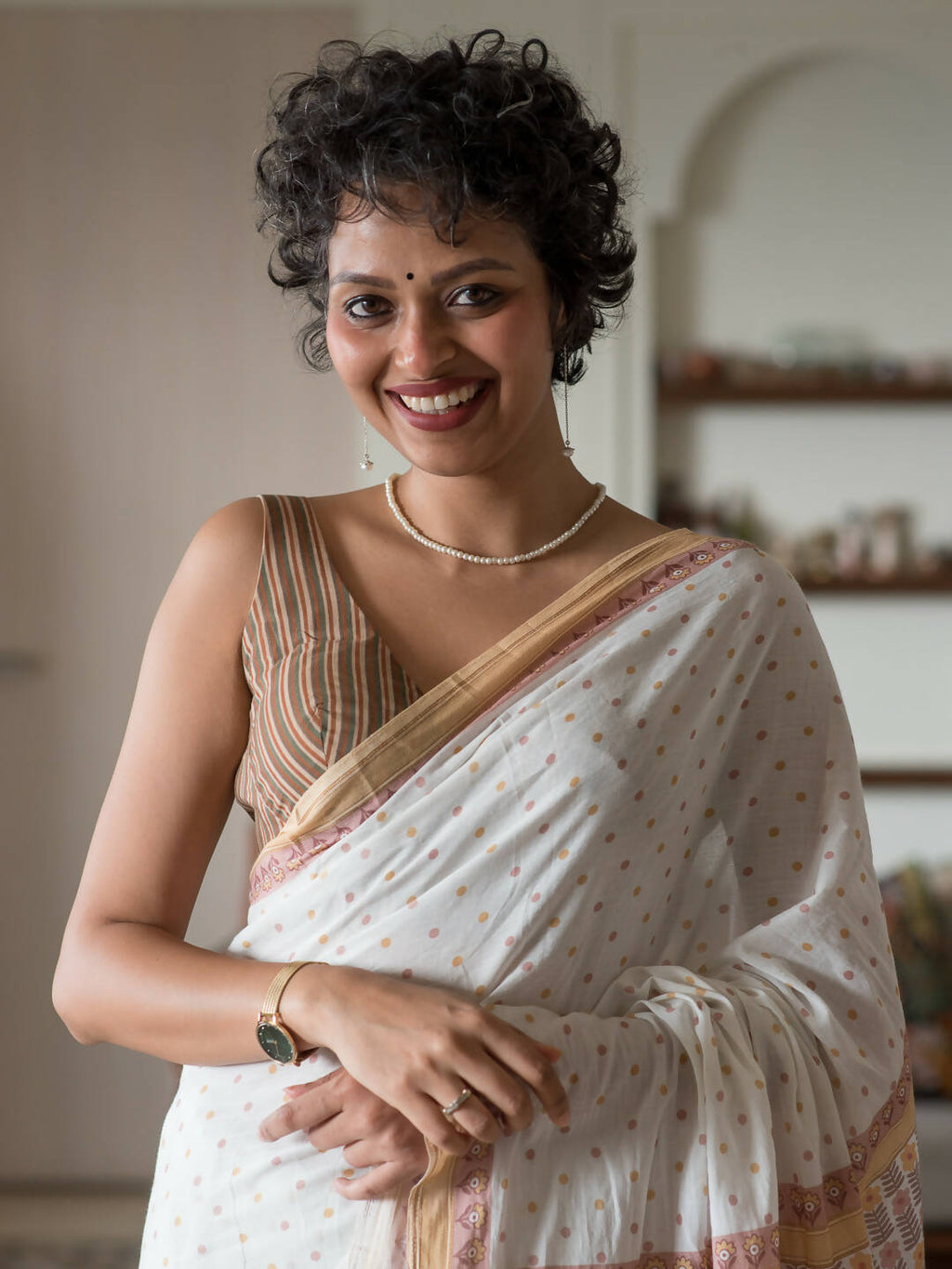Suta White Woven Design Pure Cotton Saree - Distacart