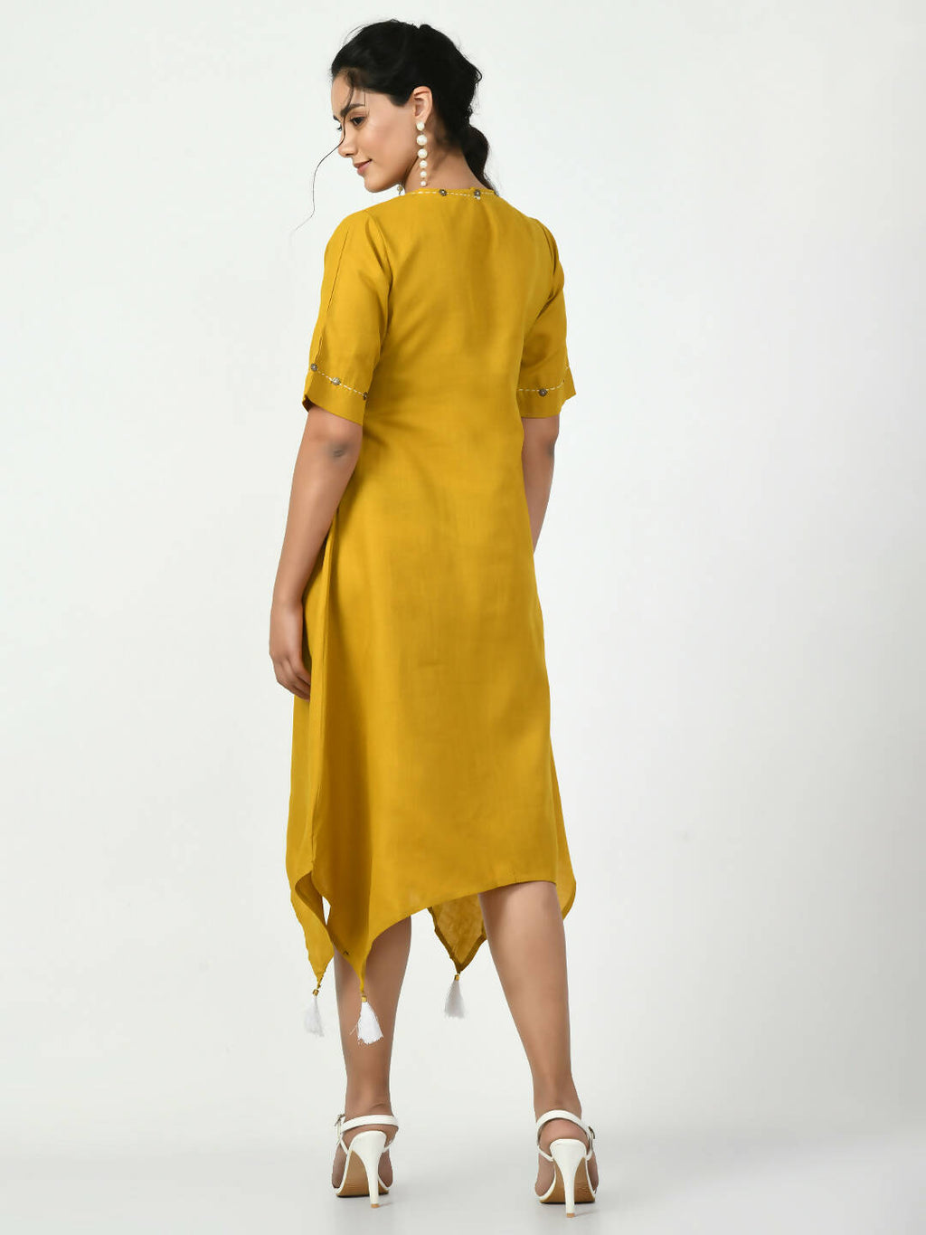 Myshka Women's Mustard A-Line Solid Kurta