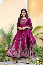 Yufta Women's Burgundy Anarkali Kurta Dupatta Set