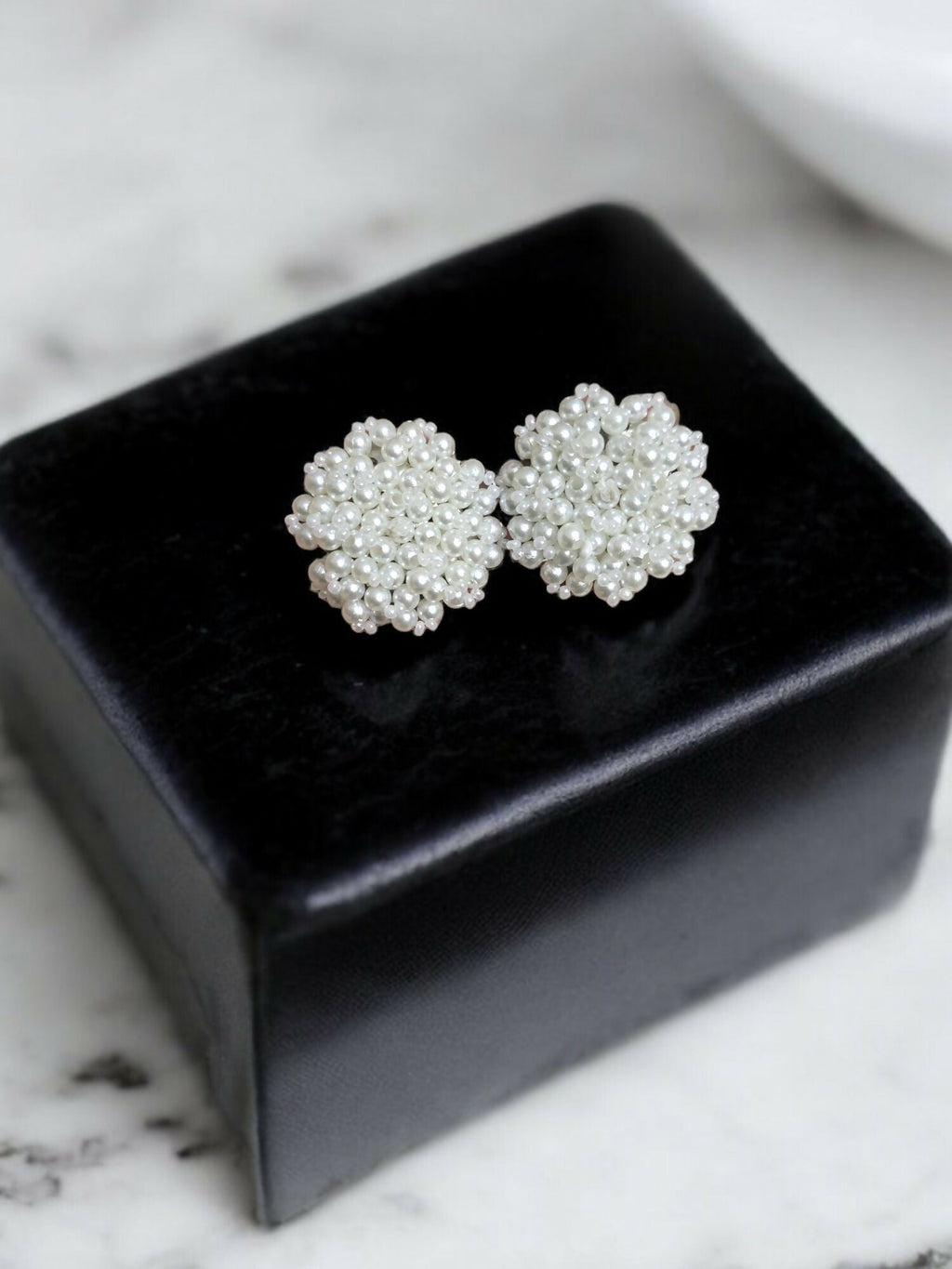 Inhanns Premium Everyday Studs - Pearl - Distacart