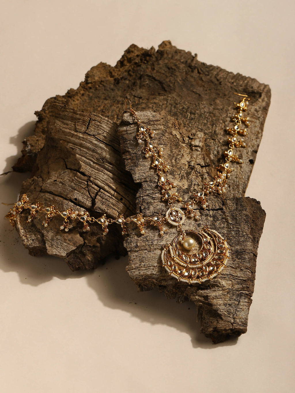 Women's Gold-Plated Kundan Mathapatti Head Jewellery - Ruby Raang - Distacart