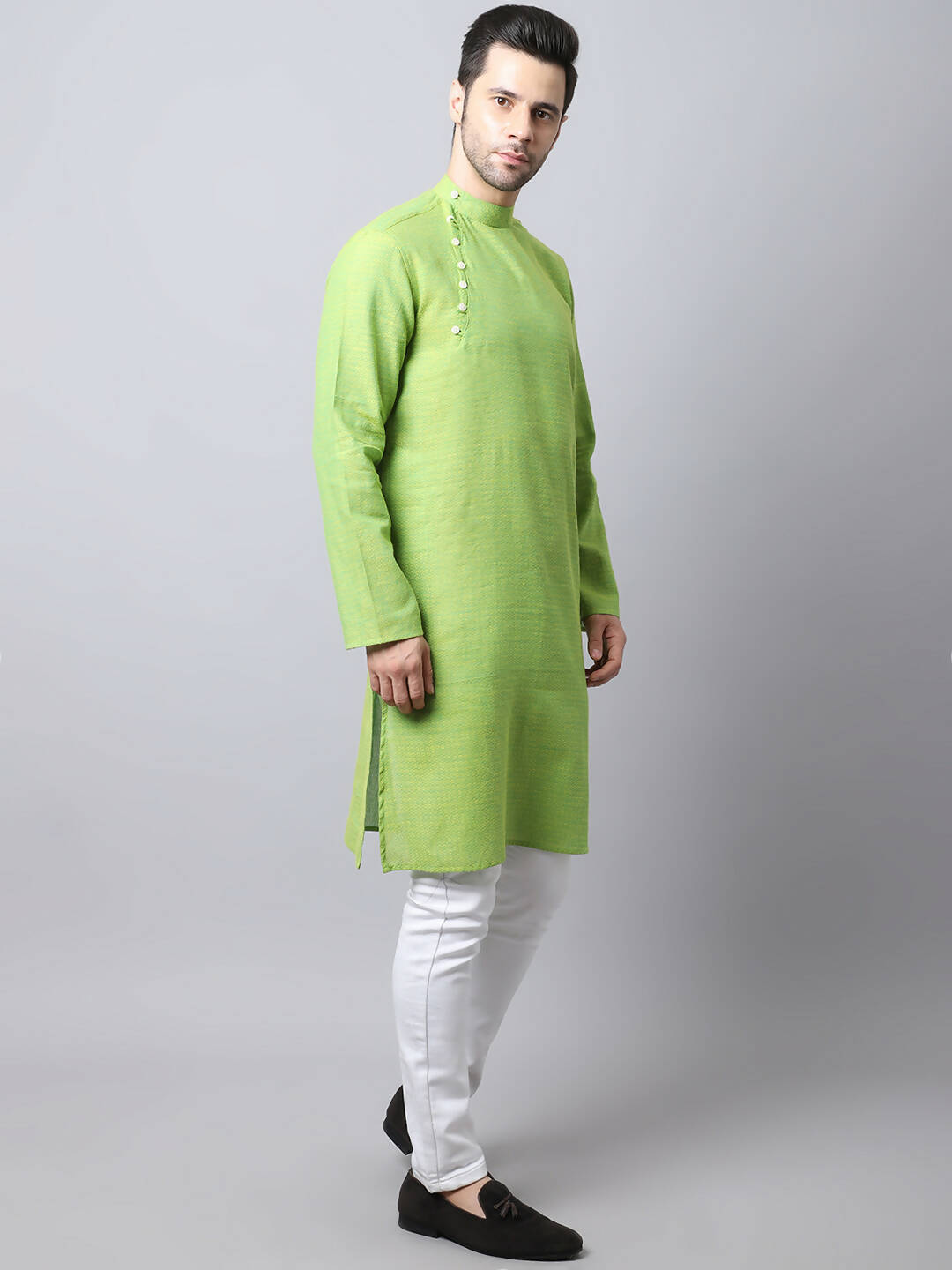 Even Apparels Green Pure Cotton Men's Kurta With Side Placket - Distacart