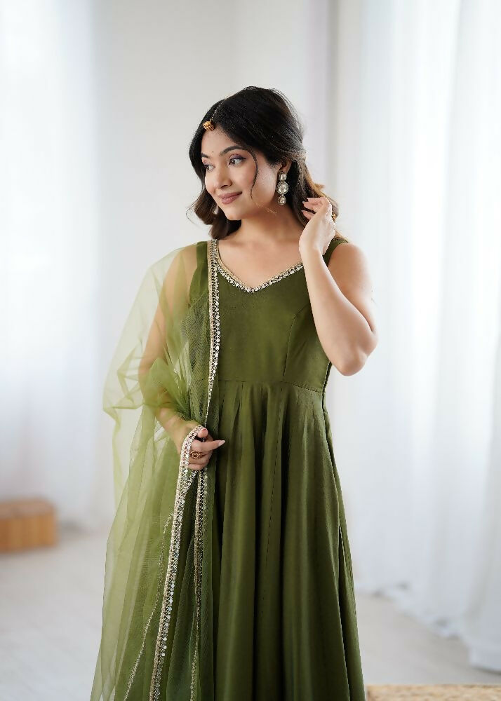 Joban Fashion Mehndi Kurta Set Chanderi Sequence Embroidery Work - Distacart
