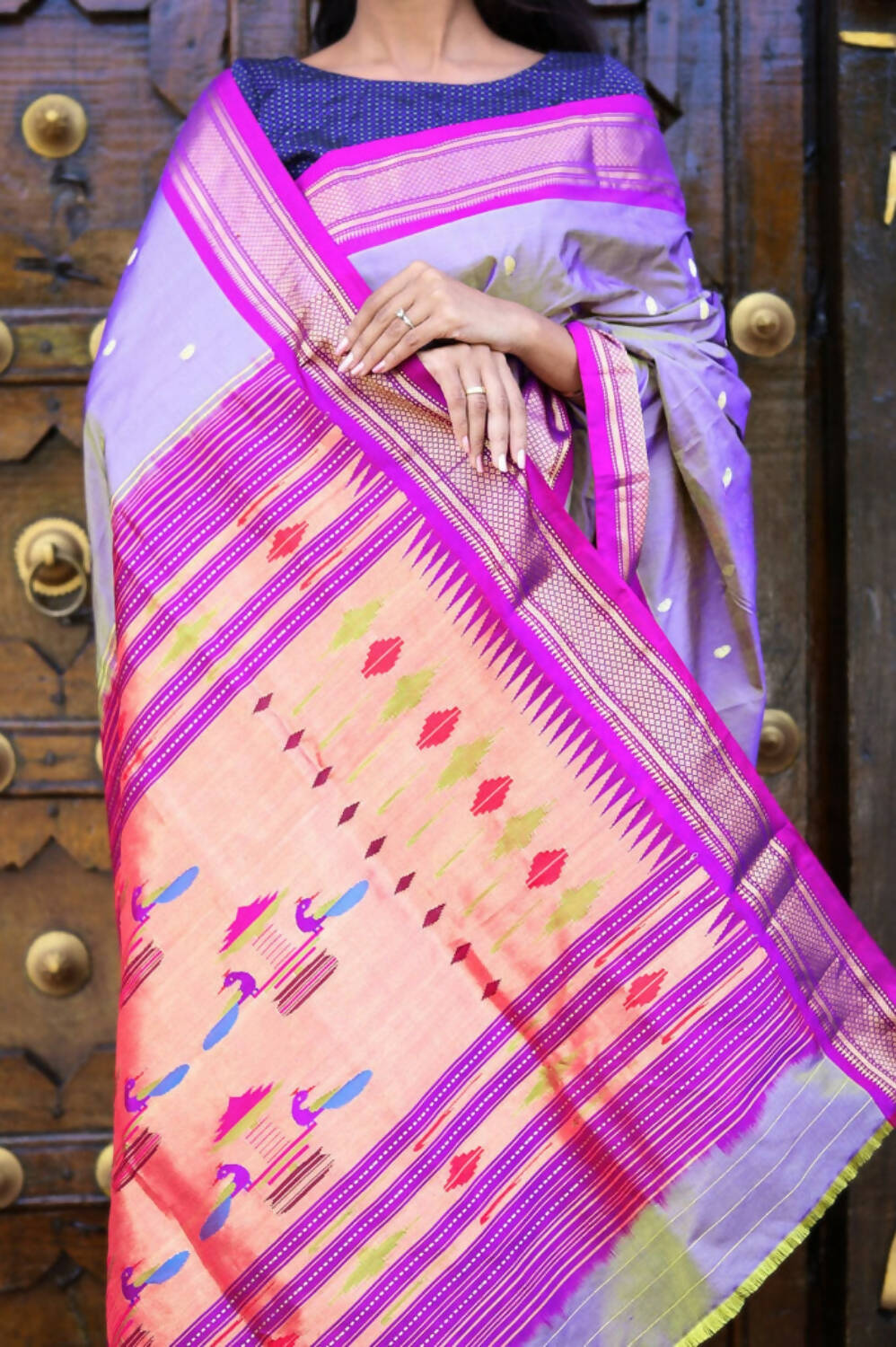 Very Much Indian Pure Silk Handloom Paithani -Dual Tone Lavender With Purplish Pink - Distacart