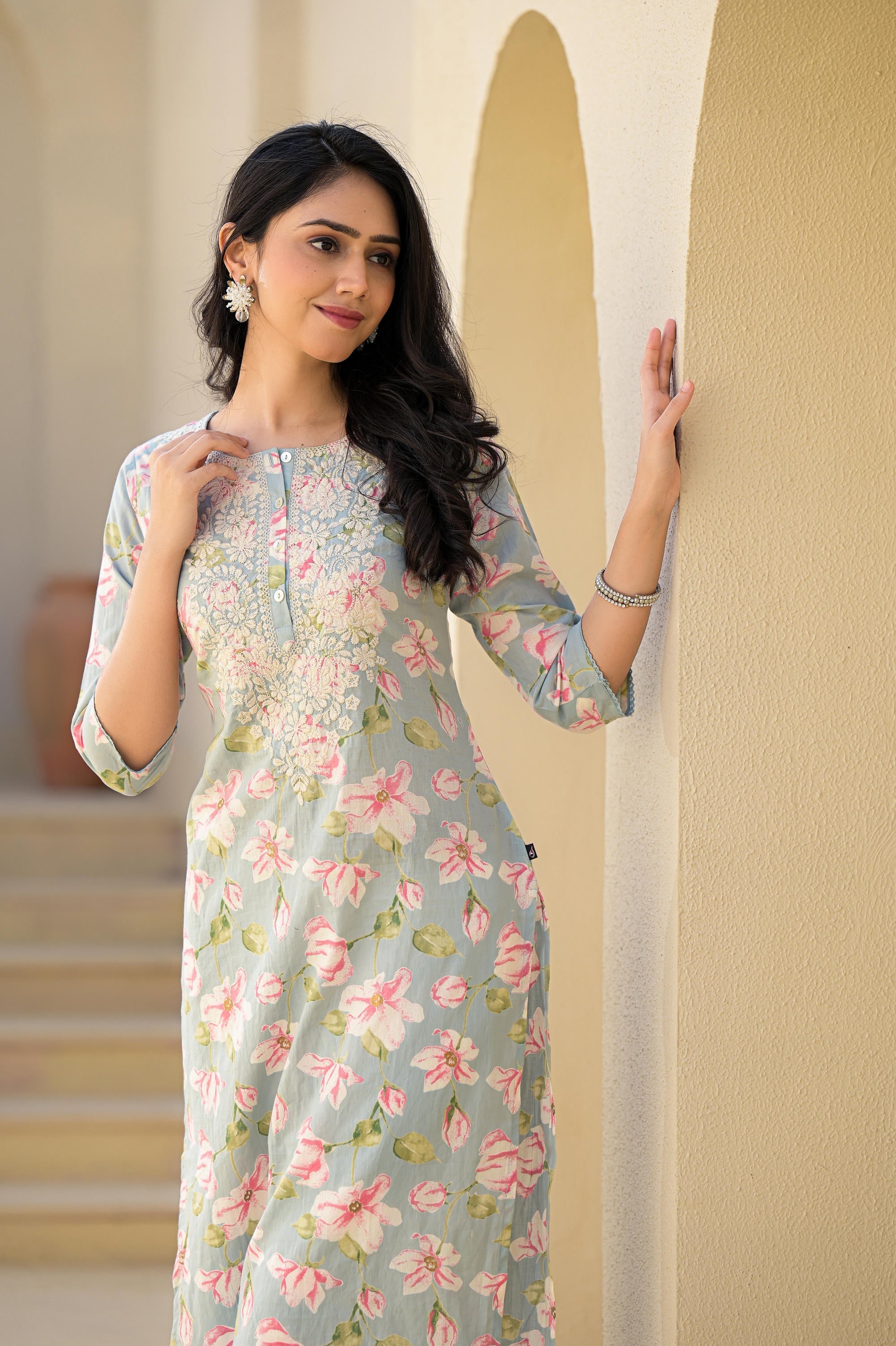 Juniper Women's Green Floral Printed Cotton Kurta With Thread Work & Buttons - Distacart