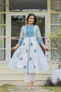 Juniper Women's White Floral Printed Cotton Kurta With Buttons