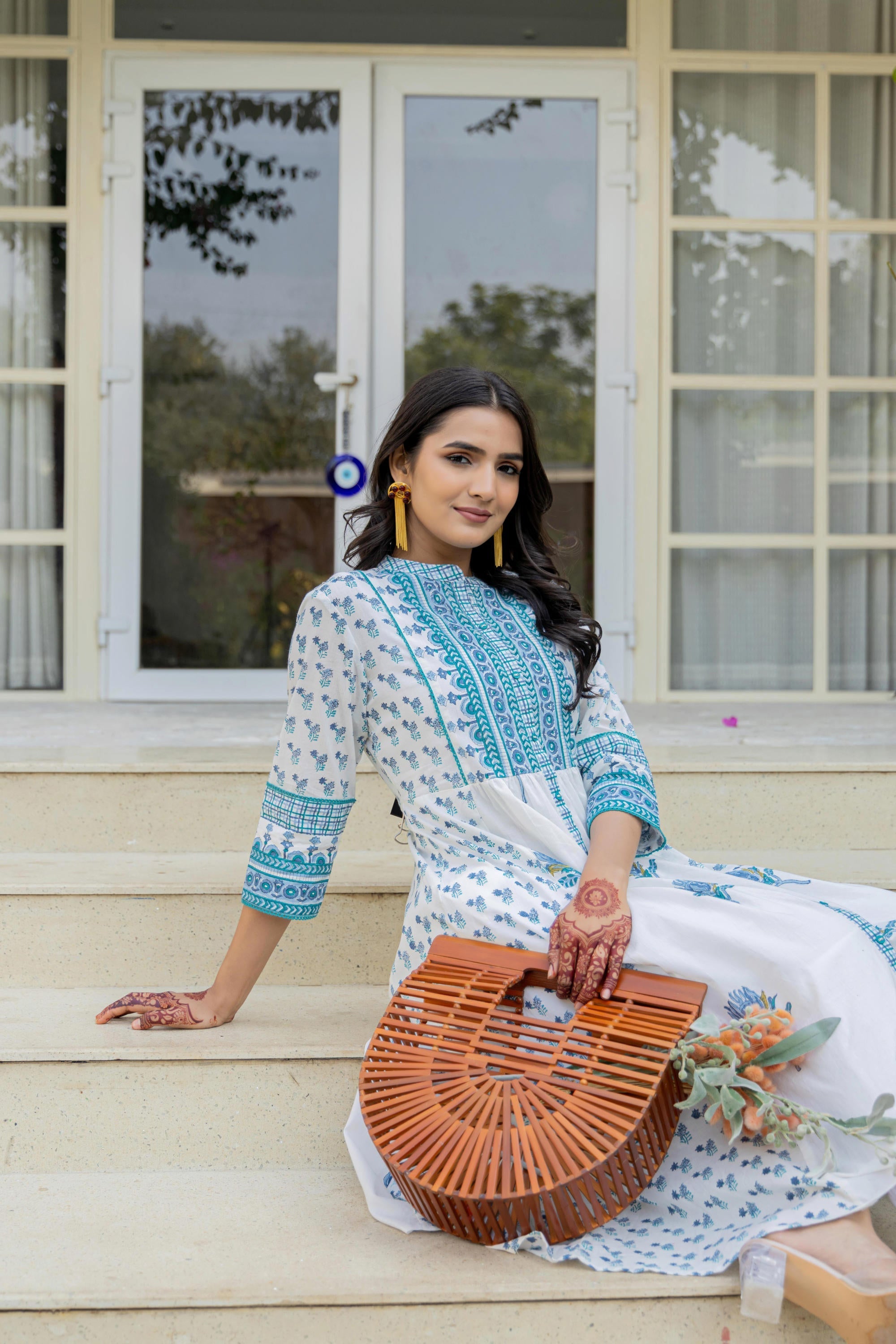 Juniper Women's White Floral Printed Cotton Kurta With Buttons