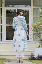 Juniper Women's White Floral Printed Cotton Kurta With Buttons