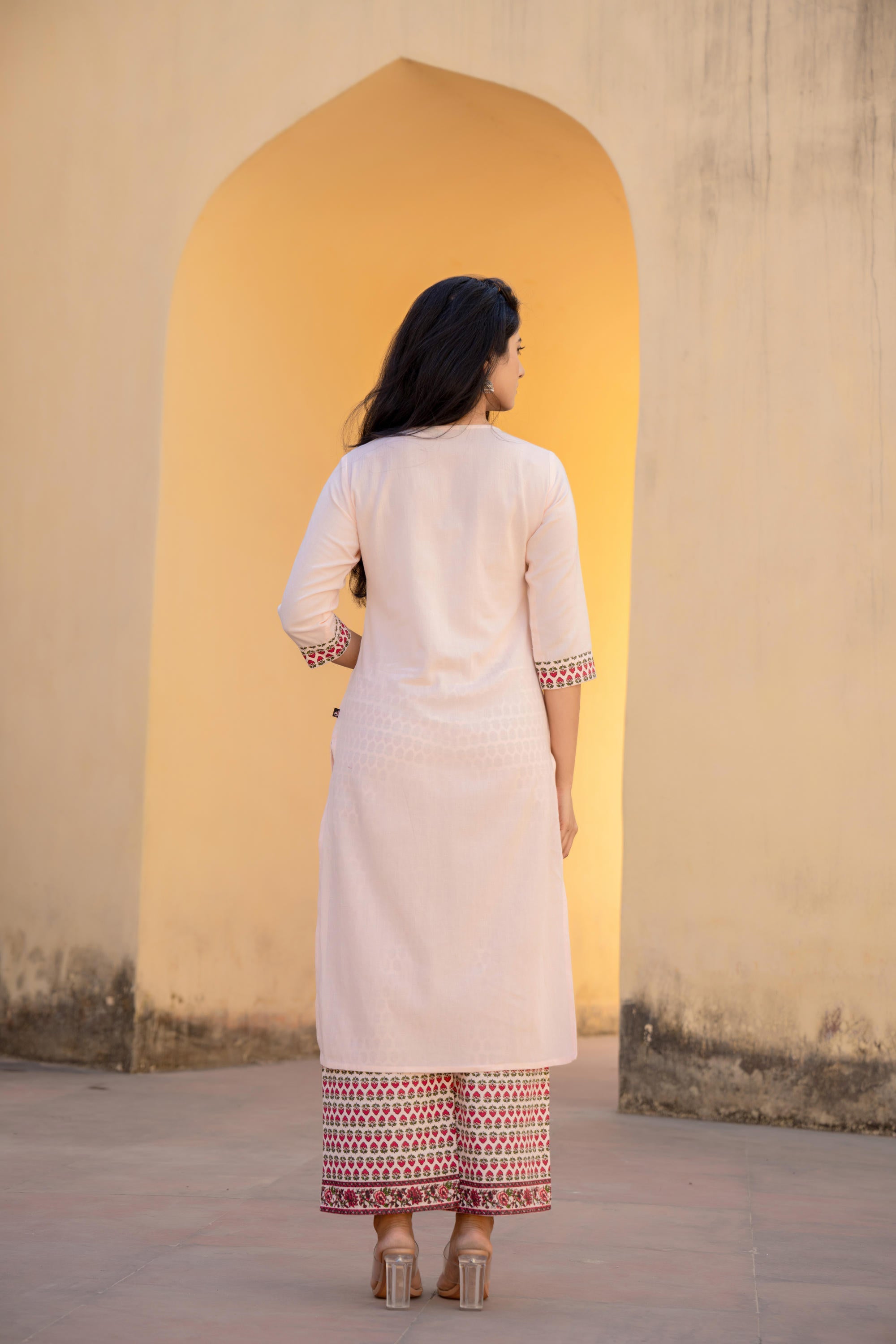 Juniper Peach Floral Printed Viscose Kurta & Palazzo With Thread Work