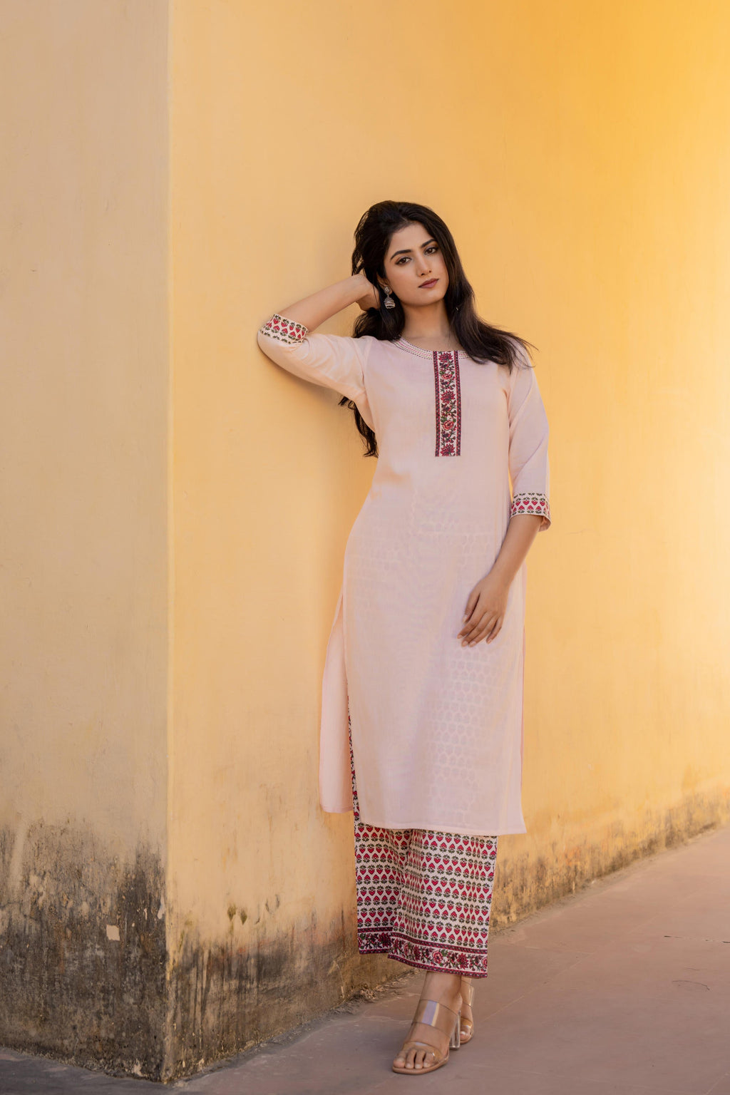 Juniper Peach Floral Printed Viscose Kurta & Palazzo With Thread Work