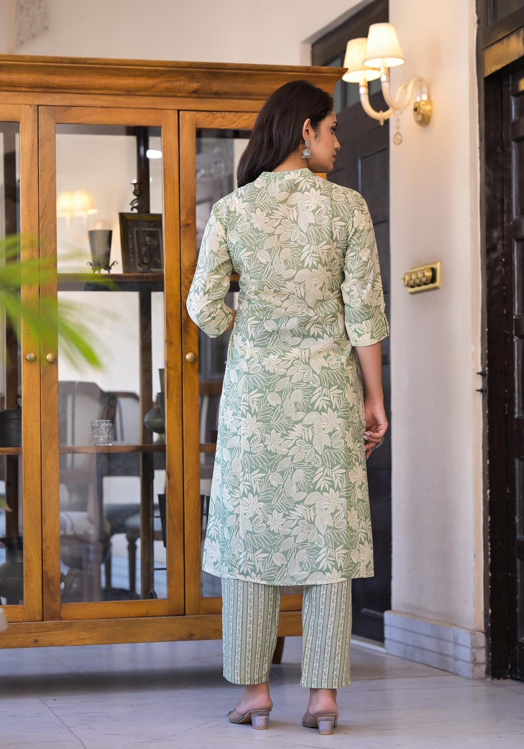 Juniper Sage Green Floral Printed Straight Kurta Set - Distacart