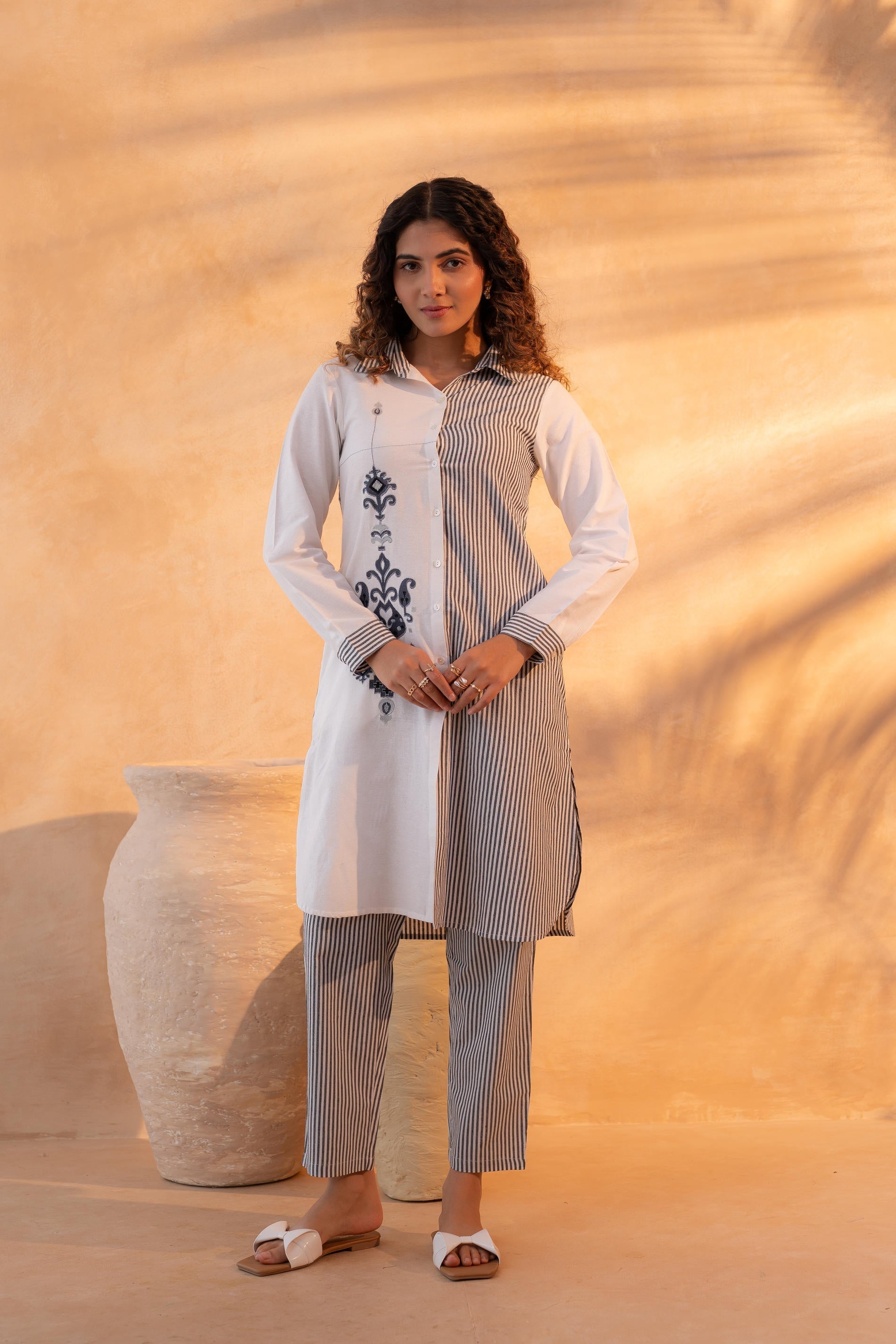 Juniper Black & White Divide Embroidered Panel Kurta Set - Distacart