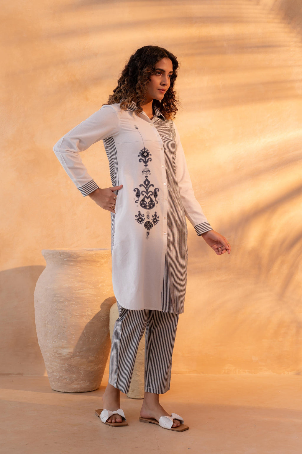Juniper Black & White Divide Embroidered Panel Kurta Set - Distacart