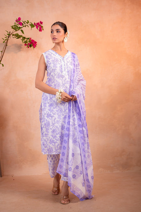 Juniper Lavender Whisper Floral Kurta Pant And Dupatta Set