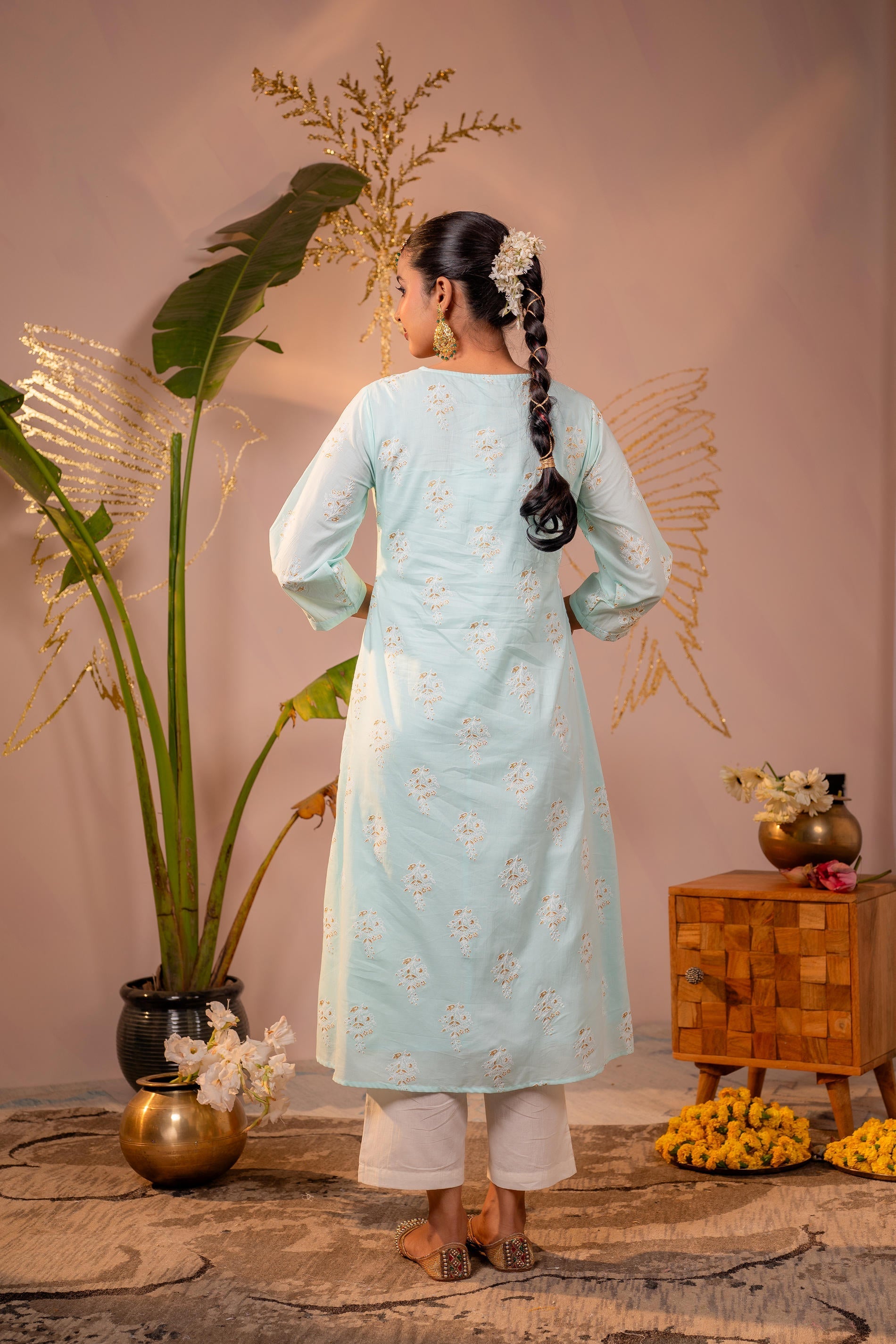 Juniper Ocean Aqua Embroidered Kurta - Distacart