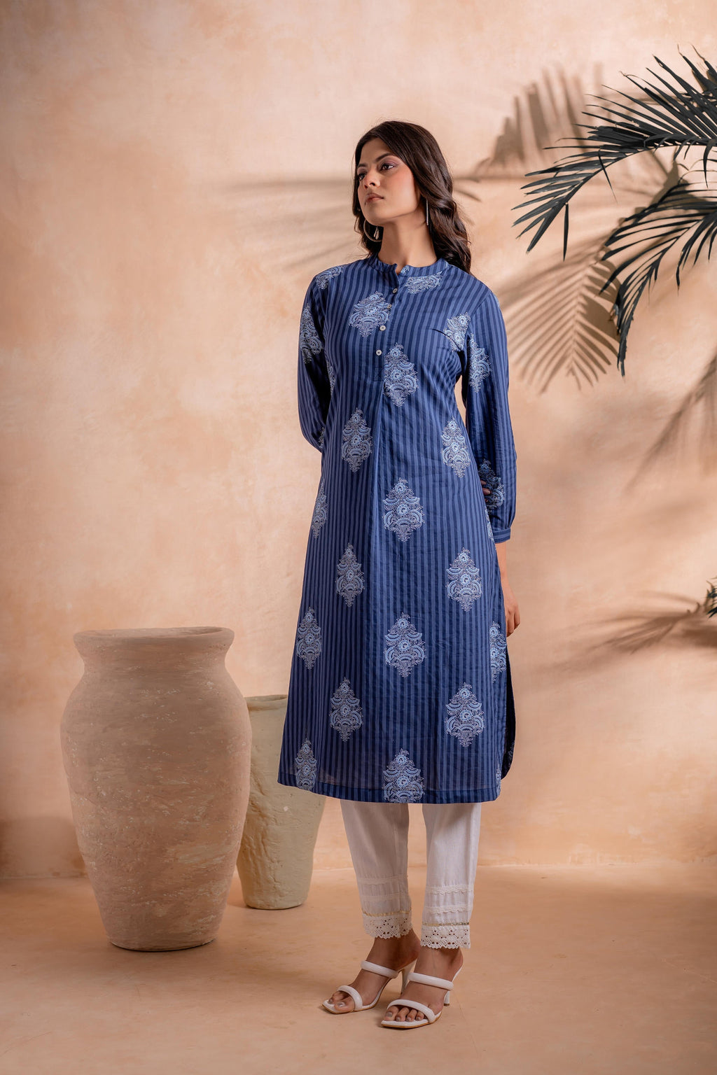 Juniper Indigo Stripe Motif Heritage Kurta - Distacart