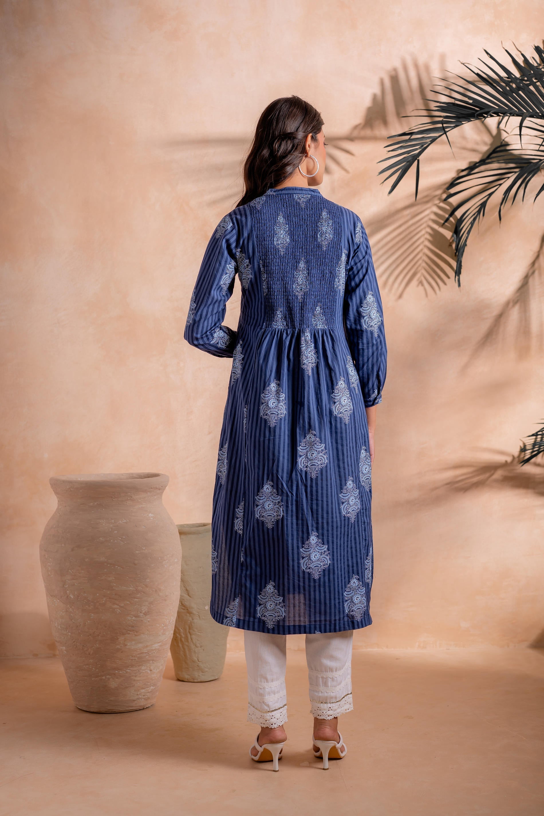 Juniper Indigo Stripe Motif Heritage Kurta - Distacart