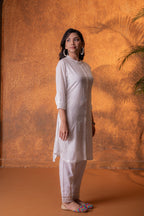 Juniper Off-White Chikankari Kurta - Distacart
